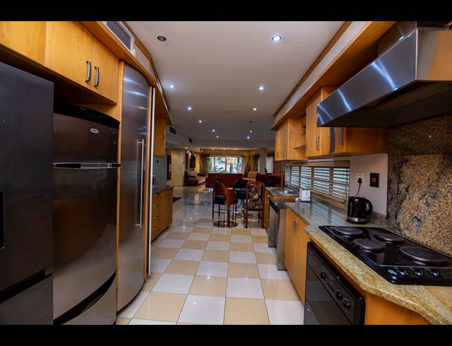 3 BEDROOM APARTMENT TO LET IN MUSGRAVE